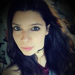 Meet your Posher, Yaneli